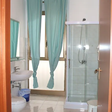 فندق Torino برينديسي