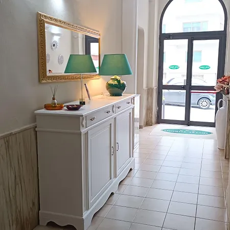 Torino 3* برينديسي