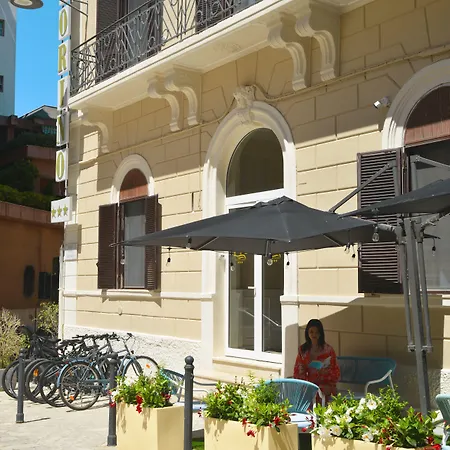 Torino 3*
