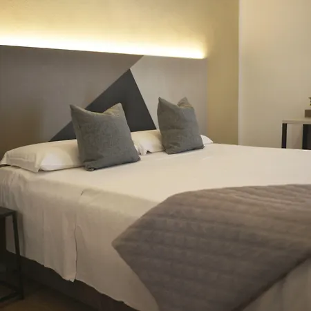 Torino Szálloda 3*