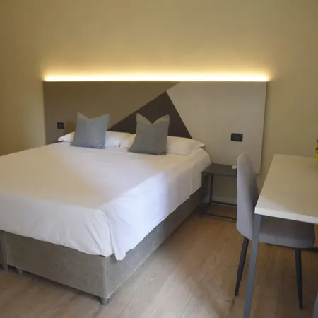 Torino Szálloda 3*